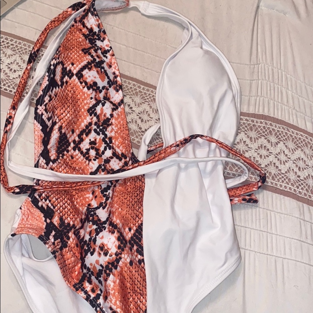 One piece bathing suit